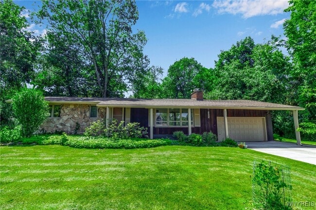 Building Photo - 4770 Boncrest Dr E