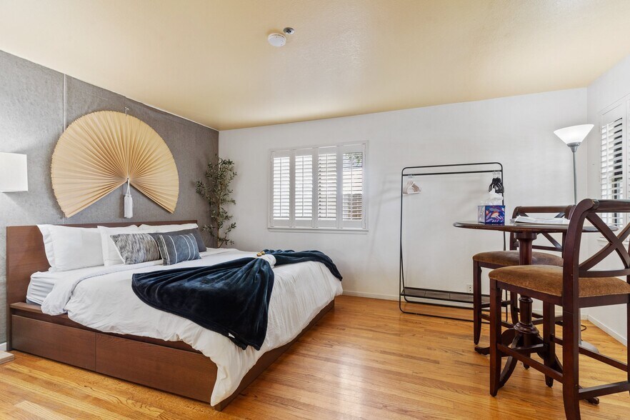 Master Bedroom - 34 Silva Ave