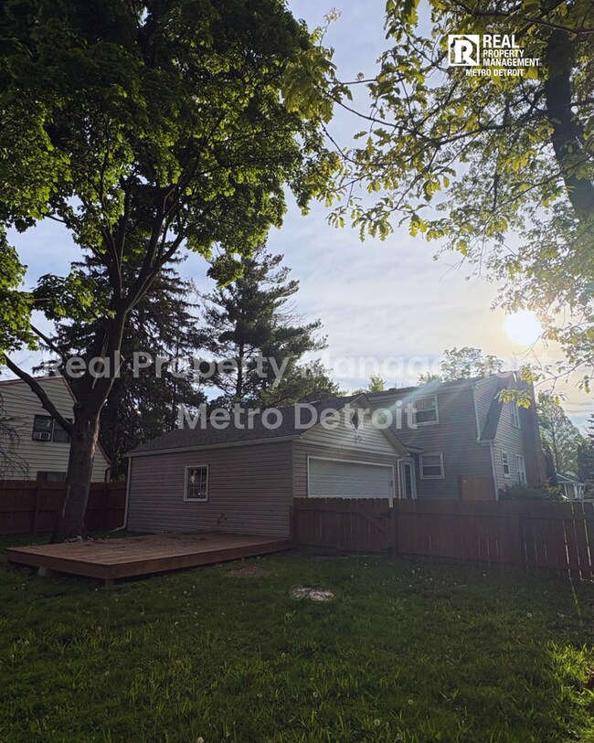 Building Photo - SPRING INTO YOUR NEW HOME