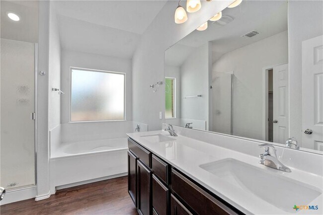 Building Photo - 6305 Tess Rd