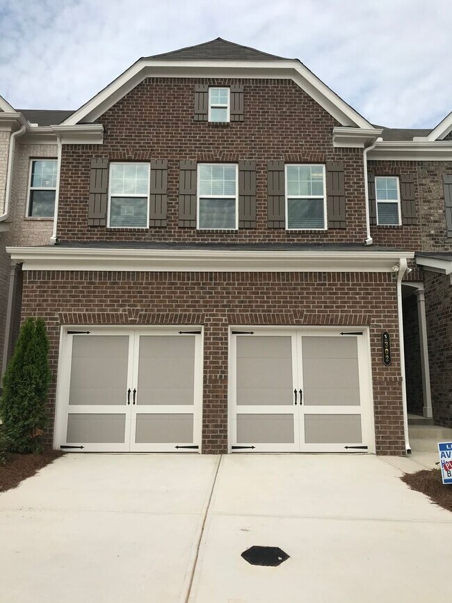 Building Photo - Spacious 3BR Townhome in Cumming | 2,178 Sq Ft | Available September 1