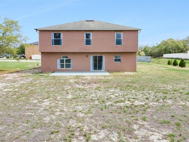 Building Photo - 455 Danube Dr