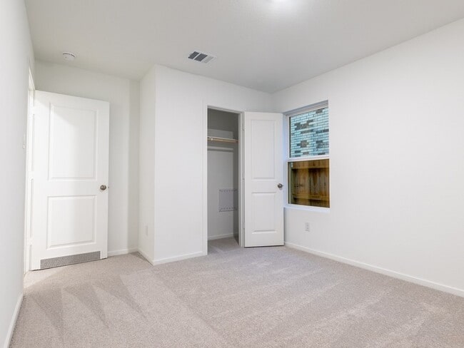 Building Photo - 31406 Pratola Serra Cir