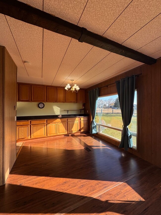 Building Photo - Spacious Pet-Friendly Rental on 3 Acres — Perfect for Horse Owners!