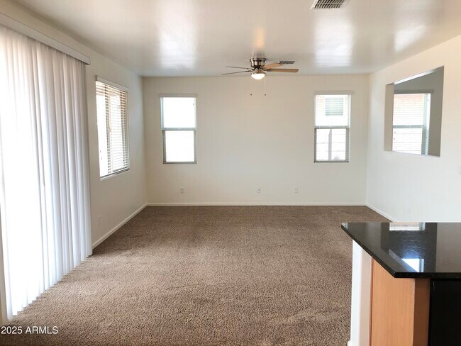 Building Photo - 226 N 199th Dr