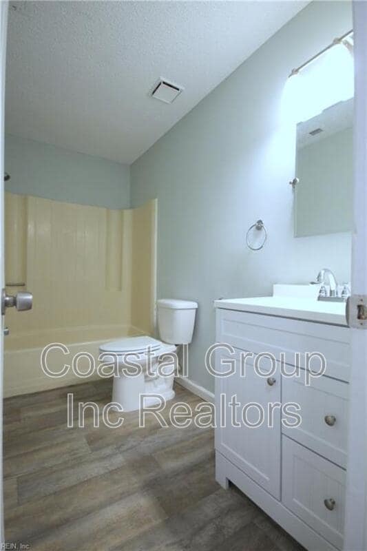 Building Photo - 1307 Wellfleet Ct