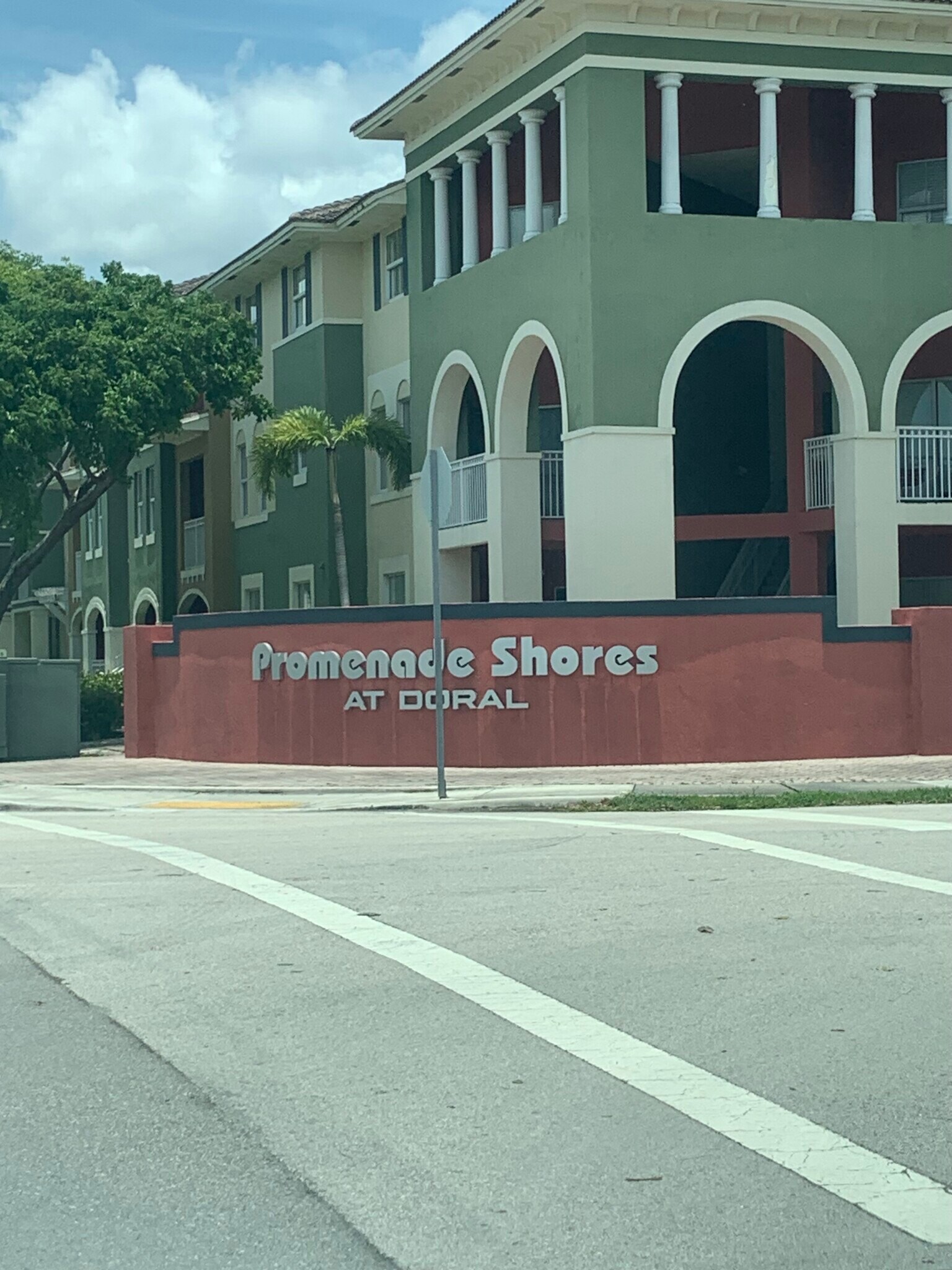 Building Photo - 10902 NW 83rd St