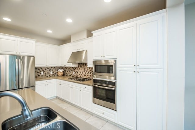 Building Photo - 18027 Burke Ln