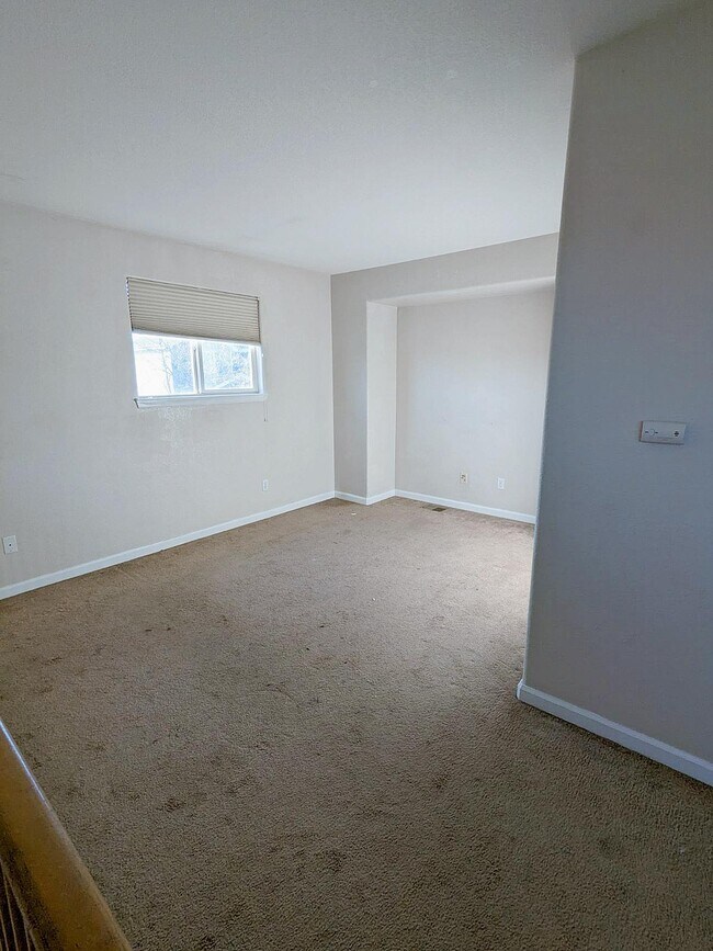 Building Photo - 2131 W 101st Cir