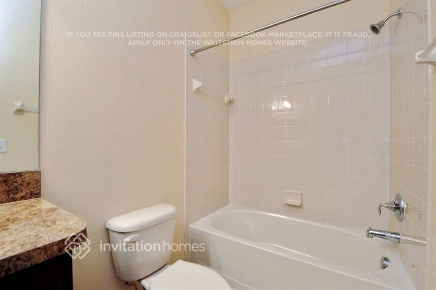 Building Photo - 12115 Streambed Dr