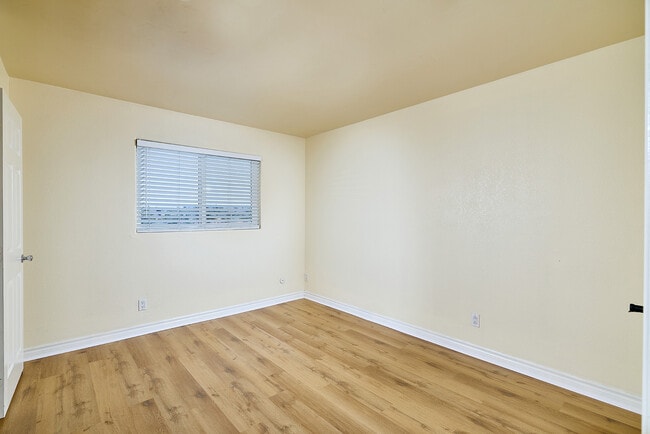 Building Photo - 5022 Los Morros Way