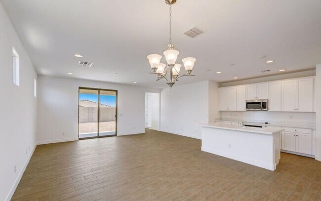 Building Photo - Stunning 3beds/2baths brand new home locat...