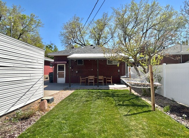 Building Photo - Beautiful Renovation in Liberty Wells!
