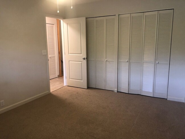 Building Photo - Keauhou Kona Surf & Racquet Club 3 Bedroom, 2 Bathroom