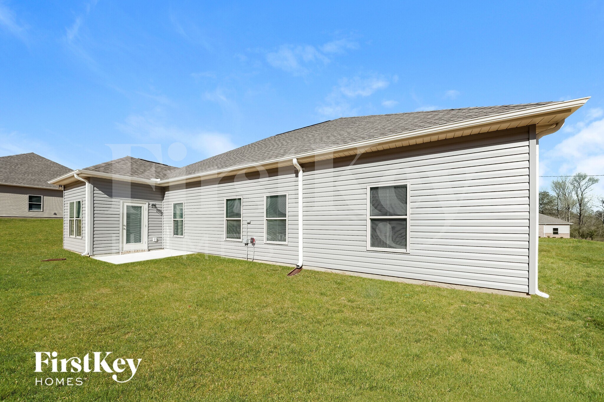 Building Photo - 141 Lakewood Ln