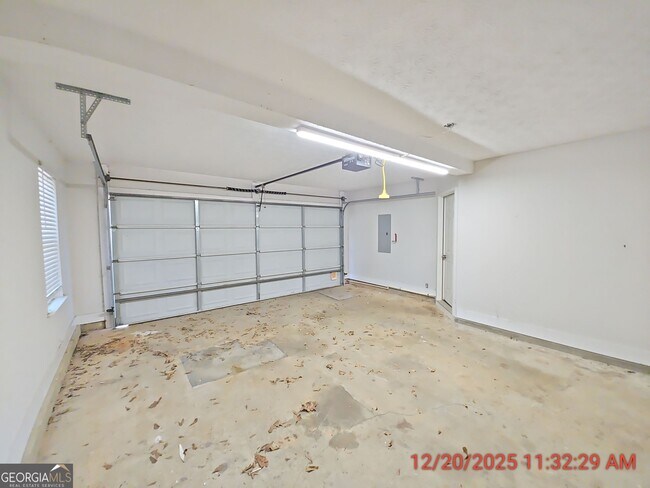 Building Photo - 155 Stroud Rd