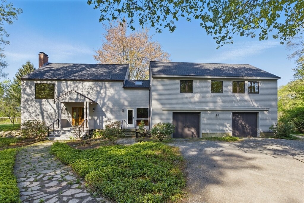 Building Photo - 38 Gray Rd