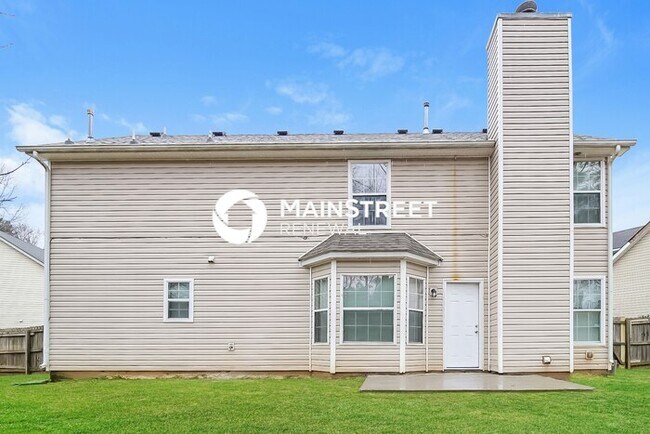 Building Photo - 4 Bedroom Pet-Friendly Home in DECATUR, GA with Main Street Renewal