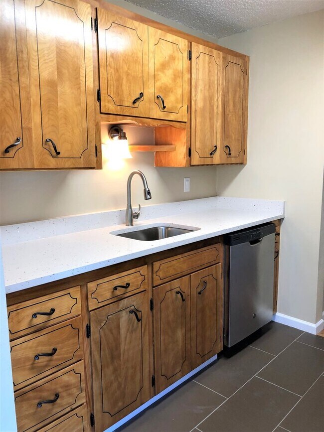 Interior Photo - Gilmanor Apartments | A Premier Magnolia Community