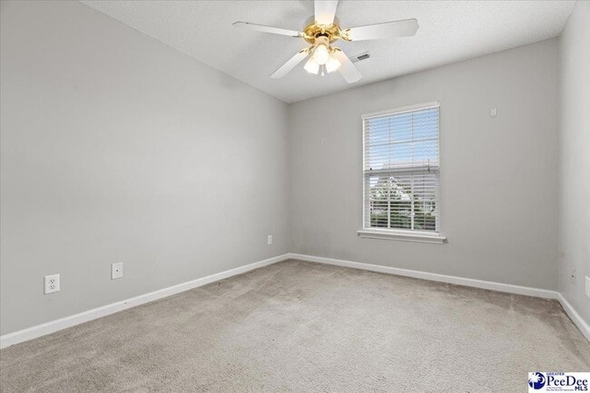 Building Photo - 529 3rd Loop Rd