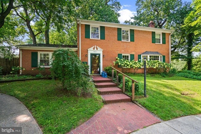 Primary Photo - 5801 Devonshire Dr