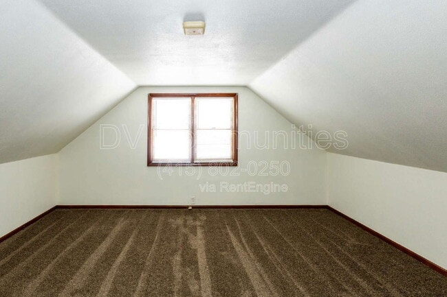 Building Photo - 14147 Pease Rd