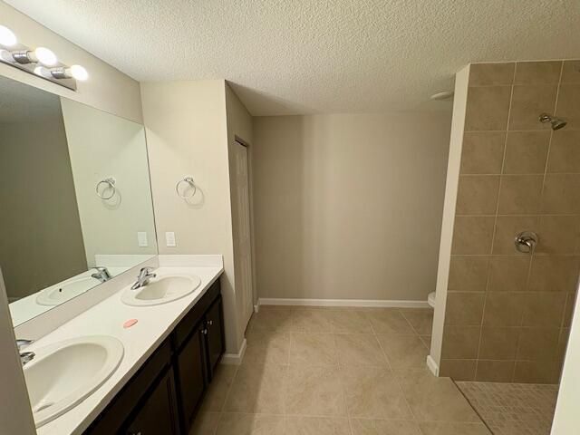 Building Photo - 202 SW Aldoro Pl
