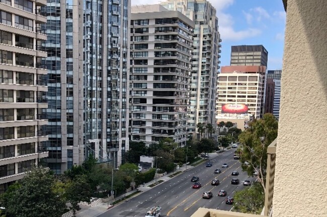 Primary Photo - 10747 Wilshire Blvd