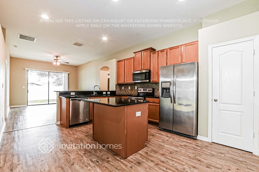 Building Photo - 3619 Briar Run Dr