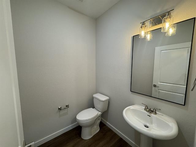 Building Photo - 549 Galt Dr