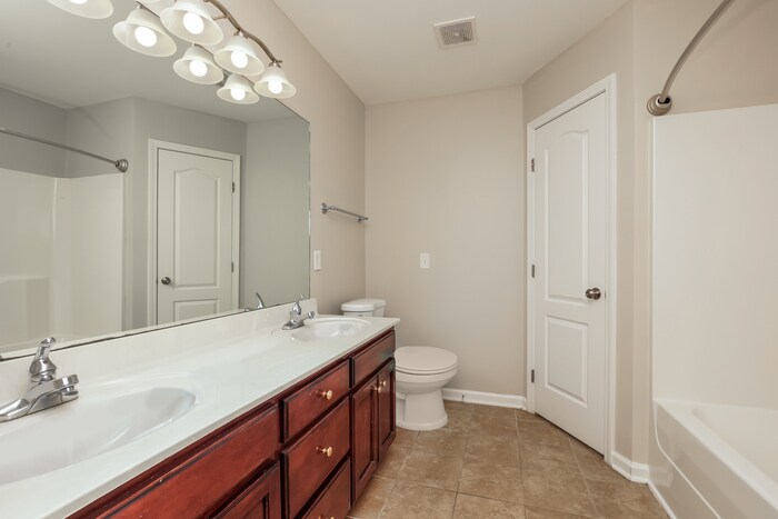 Building Photo - 100 Amos Springs Way