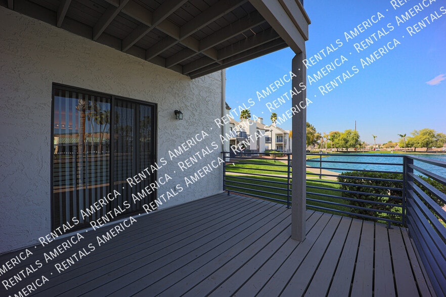 Building Photo - 855 N Dobson Rd