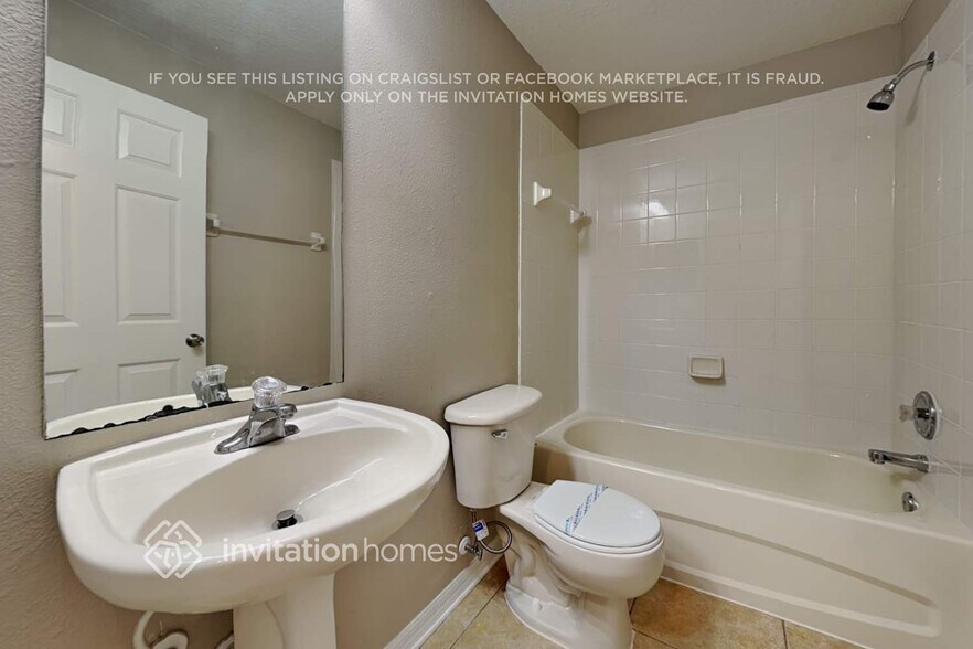 Building Photo - 1401 Gallberry Ct