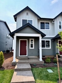 Building Photo - Brand-New 3-Bedroom End-Unit Townhome in Woodburn