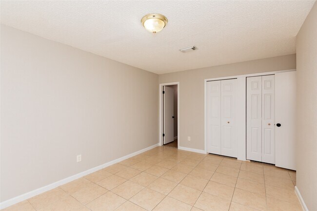 Building Photo - 13719 Vira Ln