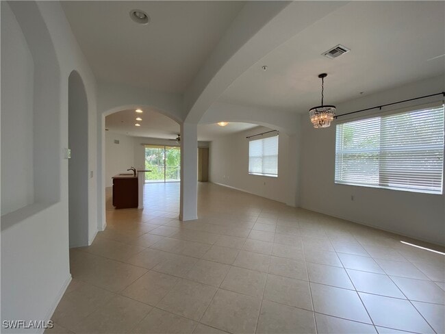 Building Photo - 14726 Calusa Palms Dr