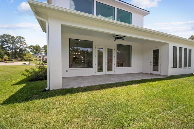 Building Photo - 114 Bentwood Dr