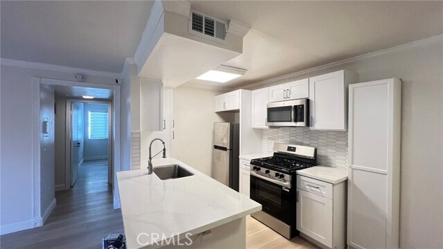 Building Photo - 26200 W Redlands Blvd