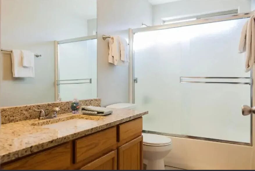 Building Photo - 2821 N 107th Dr