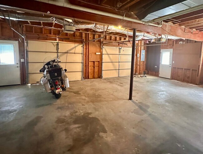 Building Photo - Coming Soon! Alabaster