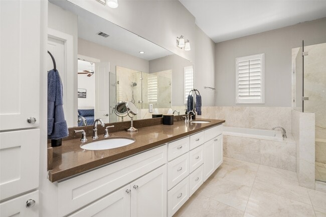 Building Photo - 6018 Maxie St