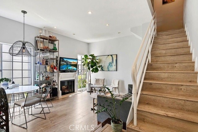 Building Photo - 1733 Malcolm Ave