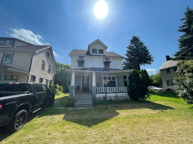 Primary Photo - Coming Soon! Section 8 Accepted! Renovatio...