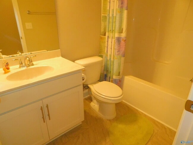 Building Photo - 2111 Milk Run Trl SW