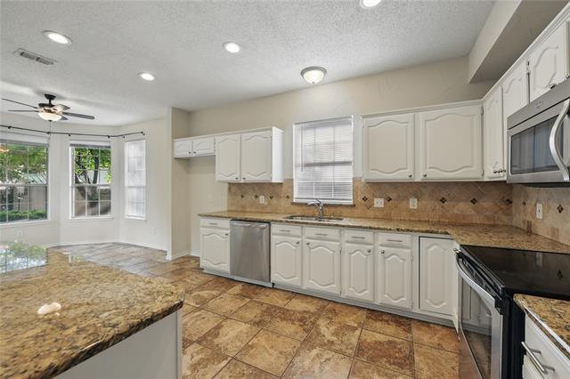 Building Photo - 2521 Timber Ridge Ln