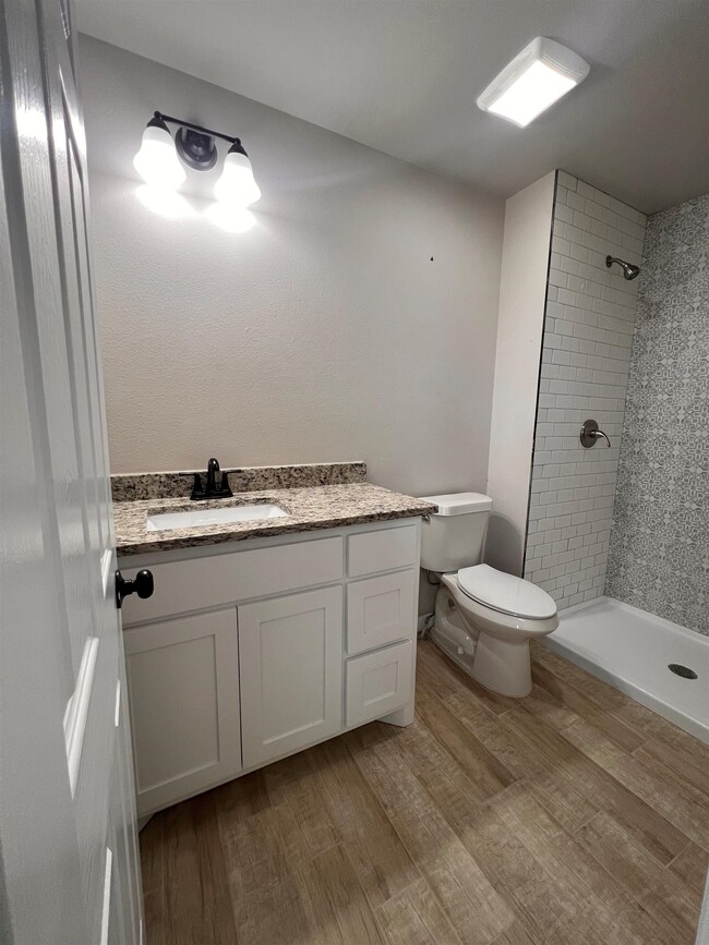 Building Photo - 109 Rockwell Way