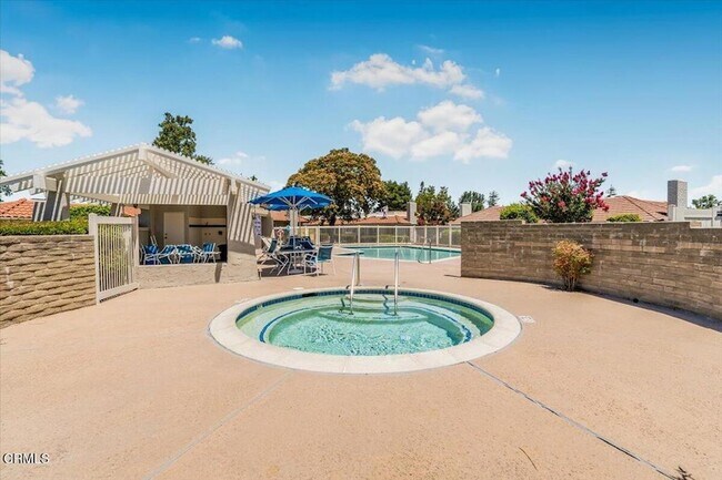 Building Photo - 2251 Portola Ln