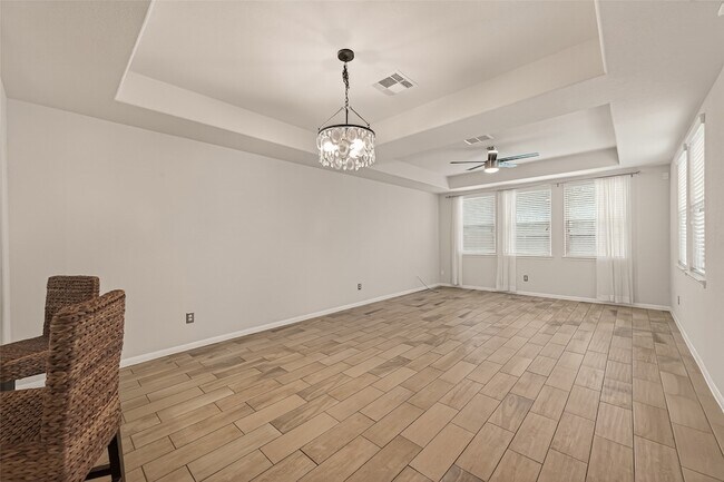 Building Photo - 8314 Columbia Forest Dr