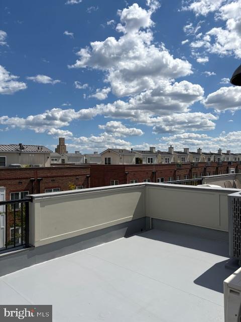 Building Photo - 1408 Steuart St