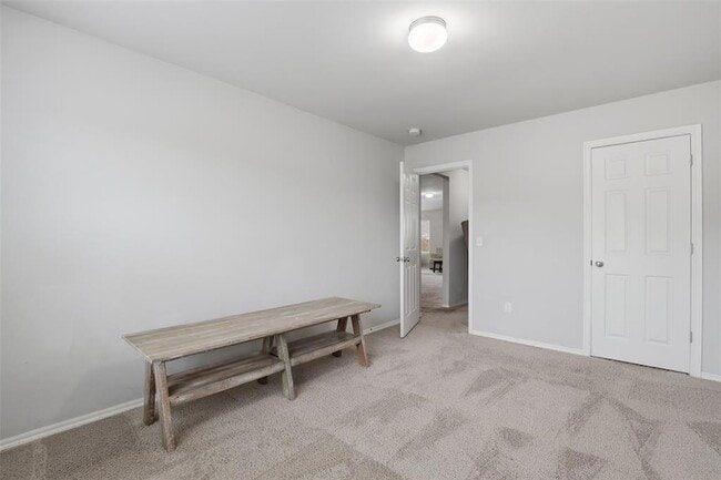 Building Photo - 1200 Granite Ln